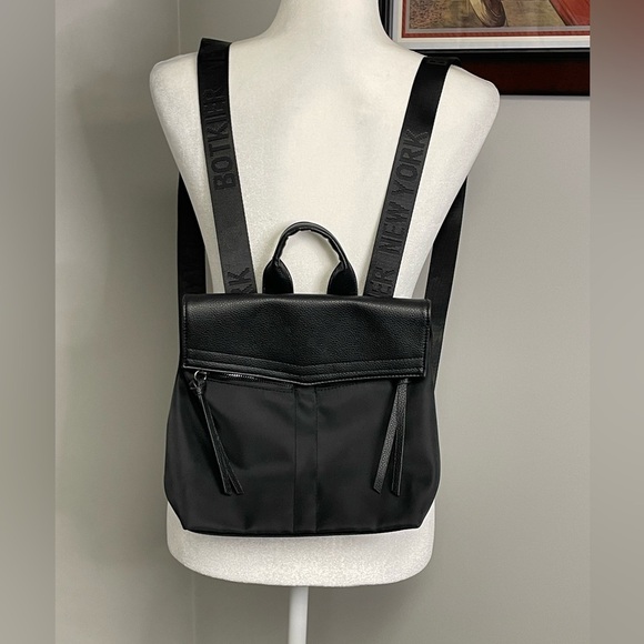 NWT Botkier New York Black Women’s Convertible Backpack Purse Bag - Picture 1 of 8